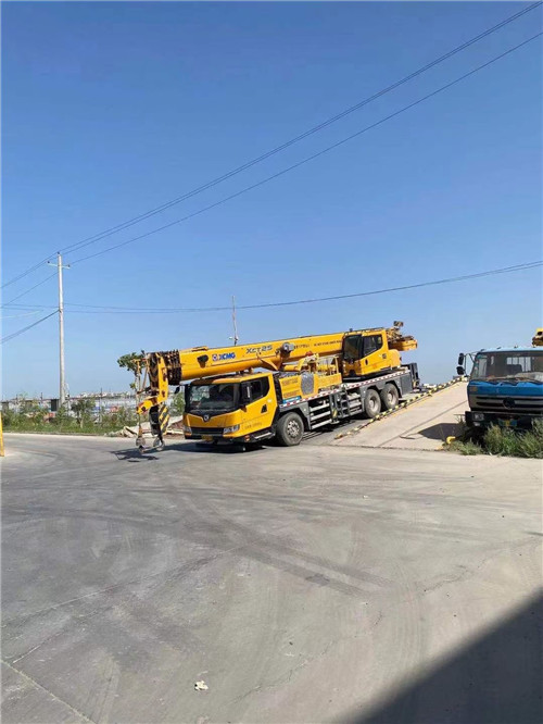 荆门市吊车作业时，可能会产生哪些额外收费项目？