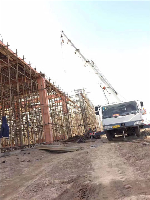 荆门市吊车作业的安全注意事项有哪些？