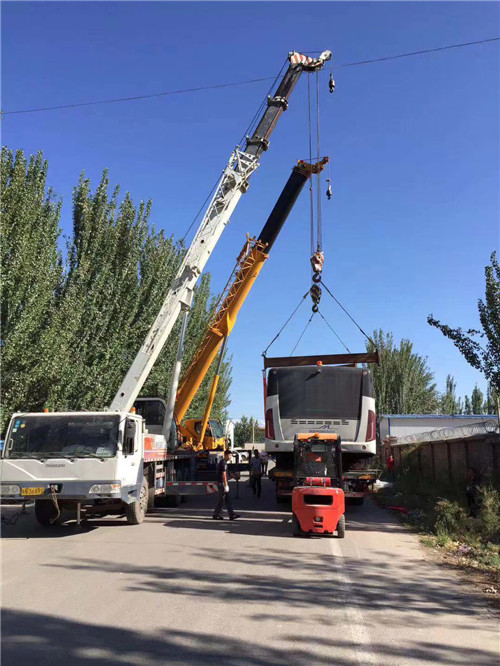 荆门市港口集装箱搬运案例